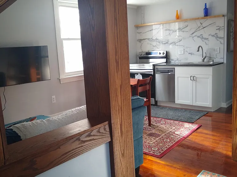 2723 N Main St — Photo 9