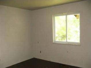 402 W Flint Park Blvd, Flint, MI 48505