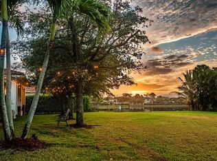 3334 Lago De Talavera, Lake Worth, FL 33467