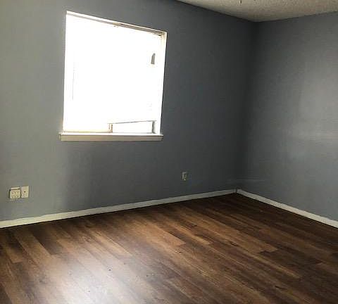 3rd image of 2000 William Cannon Dr W #103