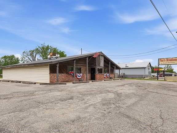 2nd image of 2447 Military Ave