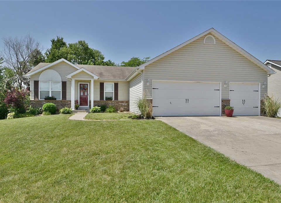1st image of 271 Glen Meadows Ct