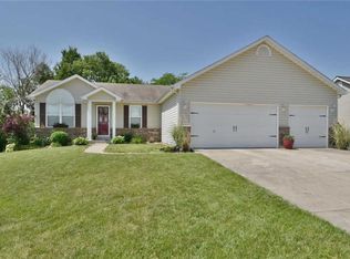 271 Glen Meadows Ct, Troy, MO 63379