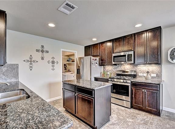 3rd image of 613 Allenscreek Way