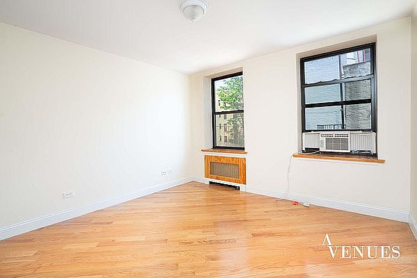 1st image of 2228 1st Ave #6B