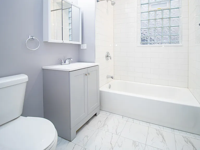 5310 S Harper Ave #2S — Photo 7