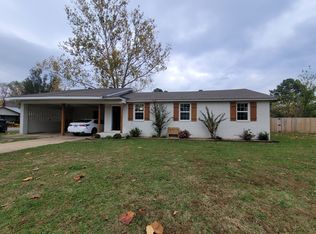 403 Tyler Rd, Russellville, AR 72802