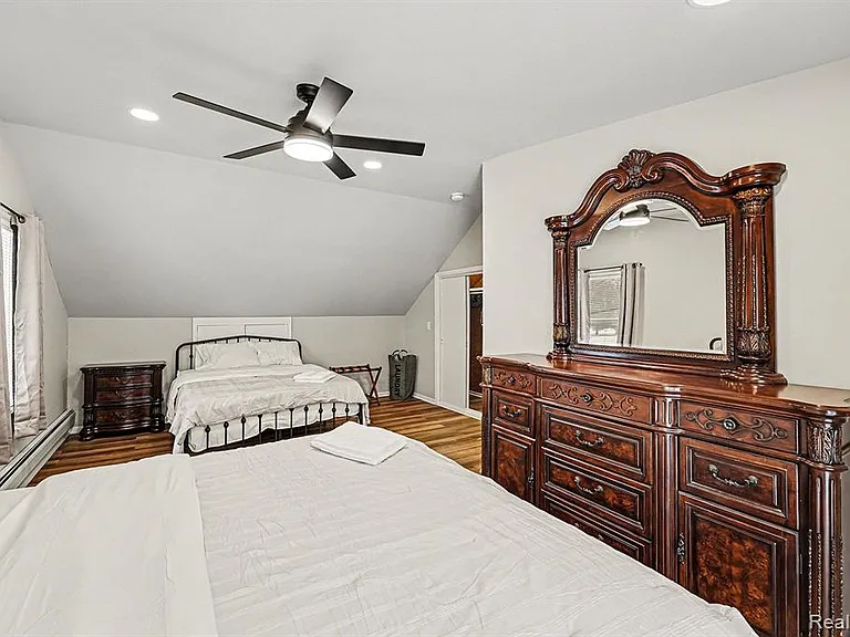 710 Hartland Dr — Photo 27
