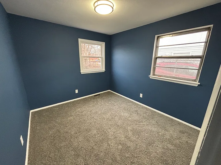2308 Wilson St — Photo 6