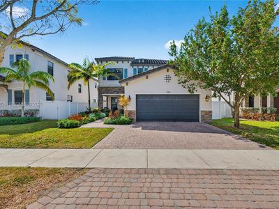 3542 W 93rd Pl, Hialeah, FL, 33018