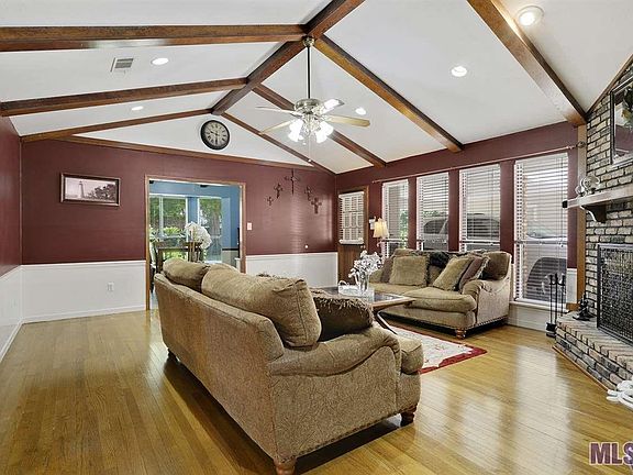 4th image of 1638 S Purpera Ave