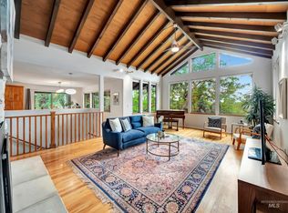 2950 N Mountain Shadow Ln, Boise, ID 83702