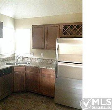 4th image of 8437 Auburn Dr