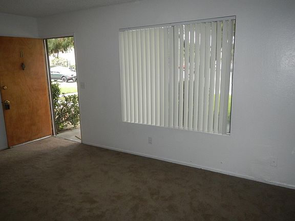 5th image of 2505 E Park Ln APT B