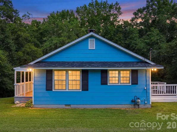 1471 Winthrop Ave, Lancaster, SC 29720