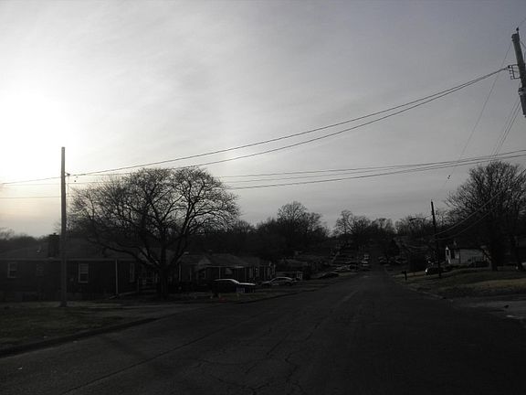 4th image of 7040 Florence Pl