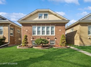 6150 W Patterson Ave, Chicago, IL 60634