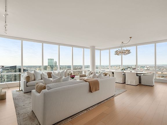 3rd image of 1 Franklin St #4602