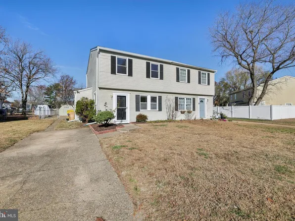 795 Match Point Dr, Arnold, MD 21012