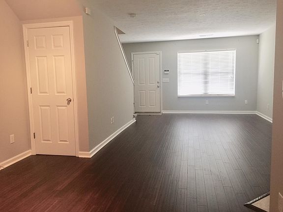 5th image of 406 Flintlock Ct