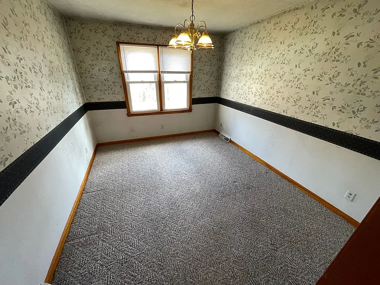 325 Webbmont Cir — Photo 10
