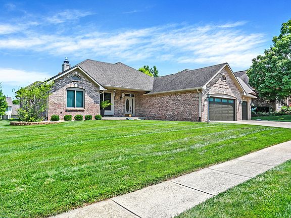 3rd image of 7453 Liscannor Ln