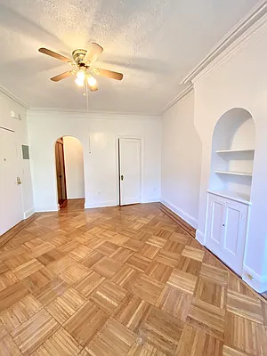 Rented by CMV Realty Inc. | media 16