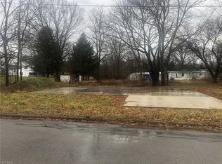 Lucca St, Wooster, OH 44691