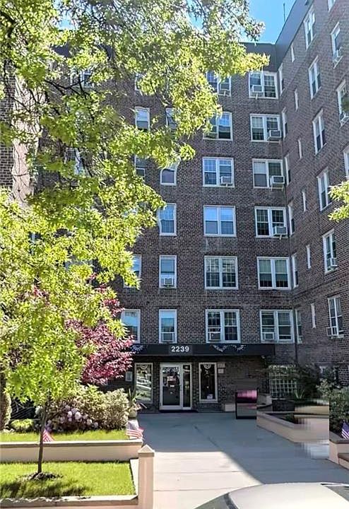 1st image of 2239 Troy Ave APT 4F