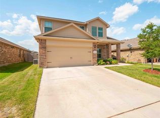 2616 Clarks Mill Ln, Fort Worth, TX 76123