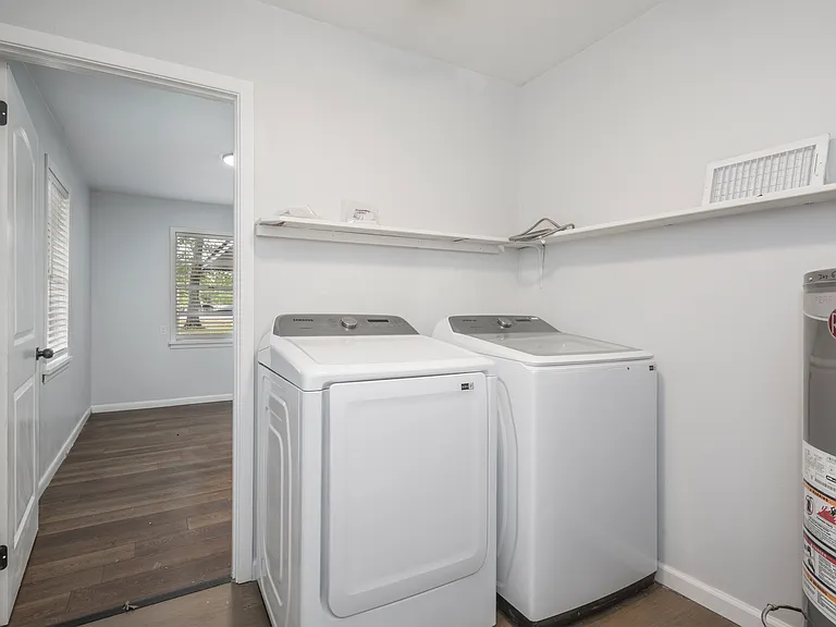 116 Music Rd — Photo 3