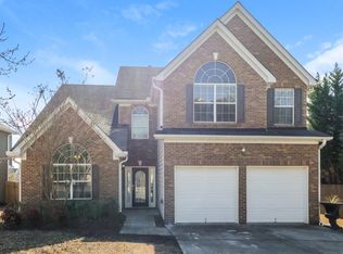 5215 Hopewell Manor Dr, Cumming, GA 30028