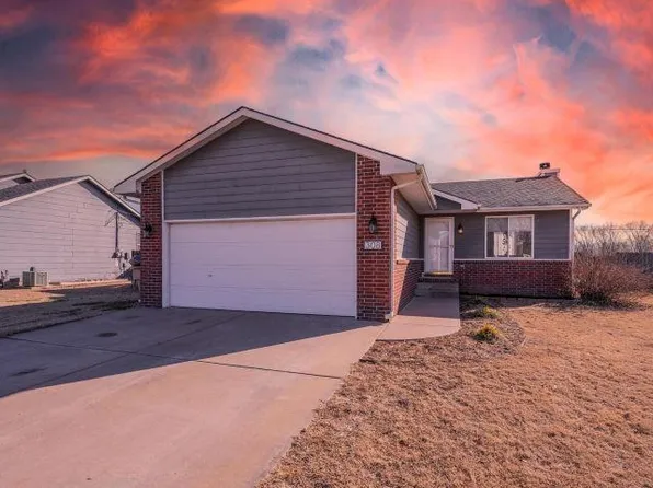 308 N Dacey Ave, Bentley, KS 67016