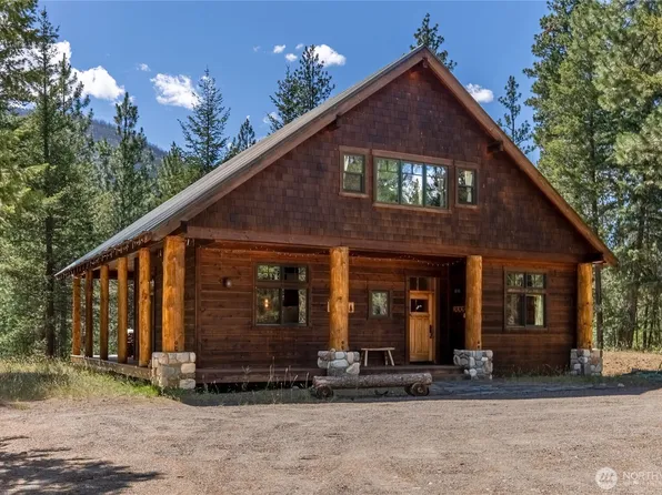 32 Foster Loop Road, Winthrop, WA 98862