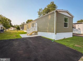 4135 Davis Dr, Morrisville, PA 19067