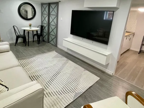 1297 Aubin Rd, Windsor, ON N8Y 4E4