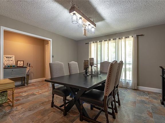 3rd image of 2314 Silver Horn Ct
