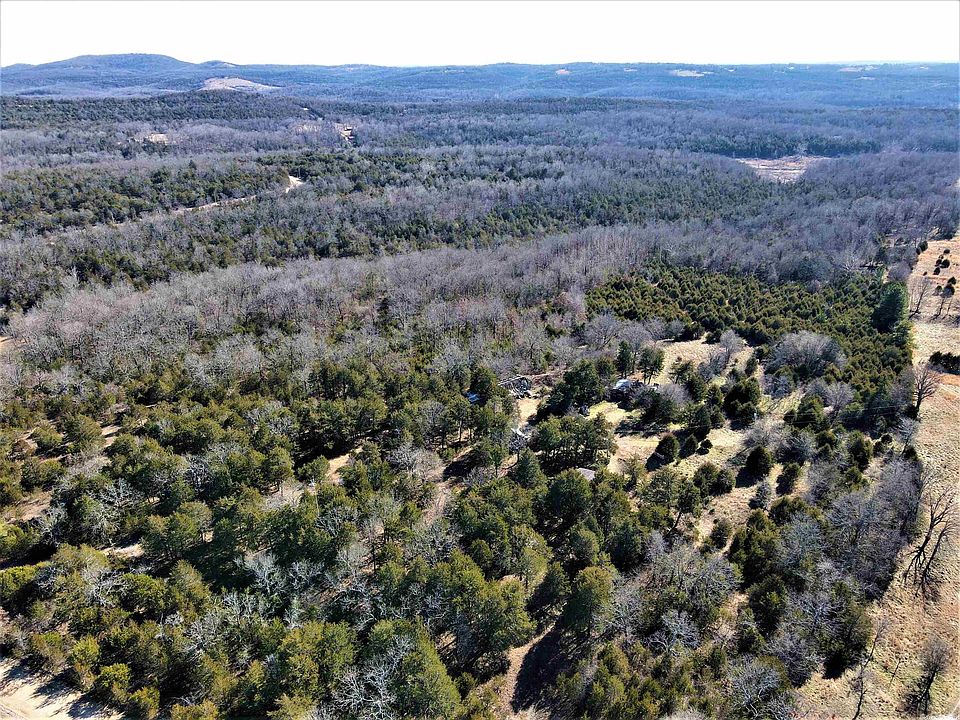 1st image of Deer Creek Ln