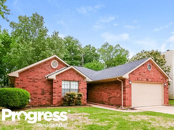 3rd image of 3193 Meadowview Dr