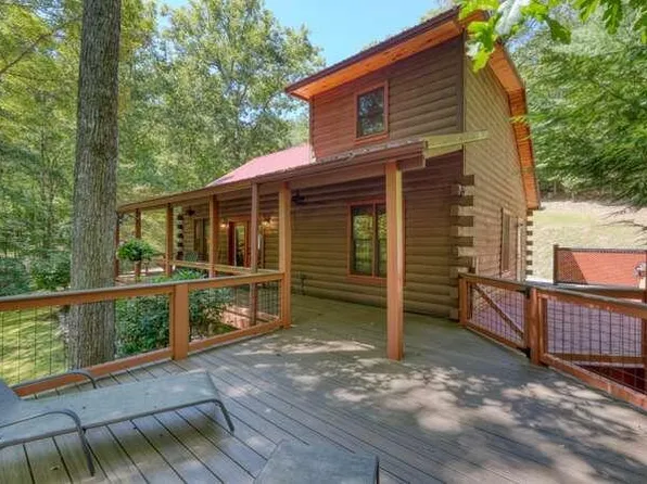 158 Red Oak Forest Ln, Murphy, NC 28906