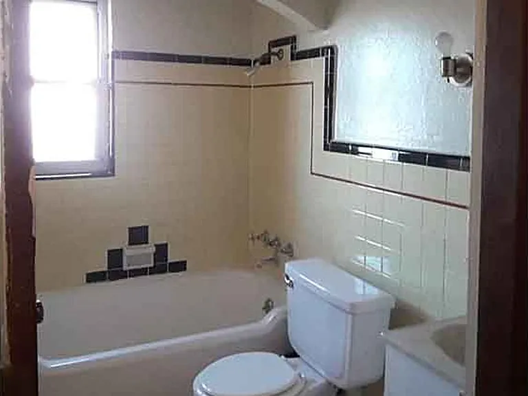 948 Ludlow Ave — Photo 19