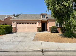 5426 W Norwich Ave, Fresno, CA 93722