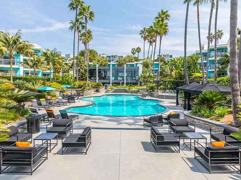Ocean Club — Photo 14