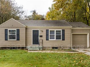 9809 E 67th Ter, Raytown, MO 64133