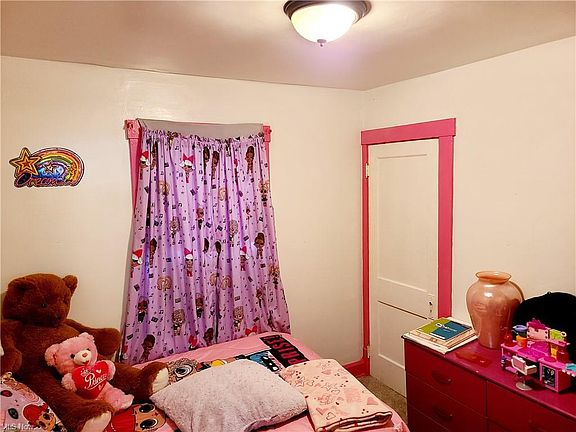 4th image of 37 S Brockway Ave