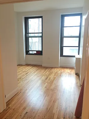 Rented by Warren T Real Estate Corp. | media 12