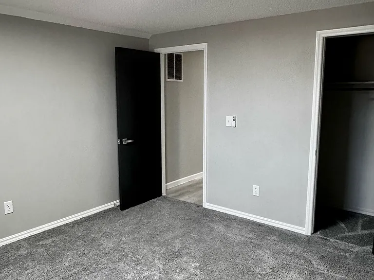 2724 S 120th Ave E — Photo 14