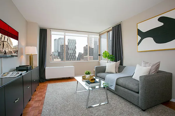 Rented by ER (DO NOT USE) | media 15