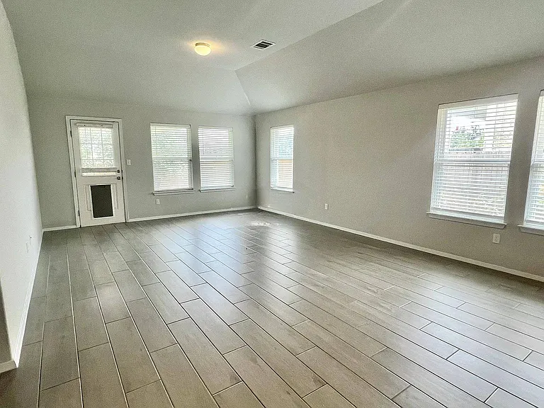 1340 Low Branch Ln — Photo 5