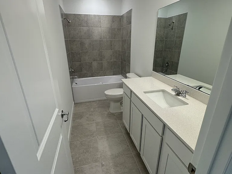 1558 Fells Cove Ln — Photo 8